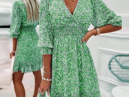 Geblümtes Chiffonkleid