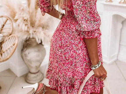 Geblümtes Chiffonkleid
