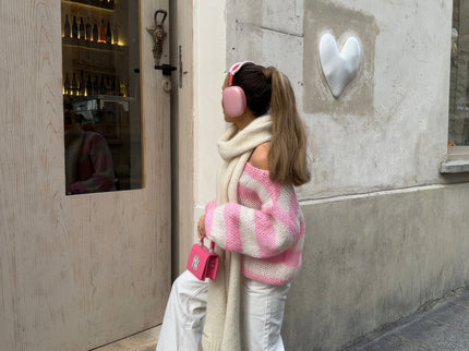 Gemütlicher leichter Strickpullover für lässigen Komfort