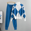 Blau / S