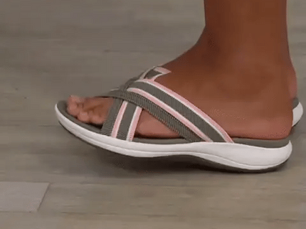 Lässige atmungsaktive Sandalen