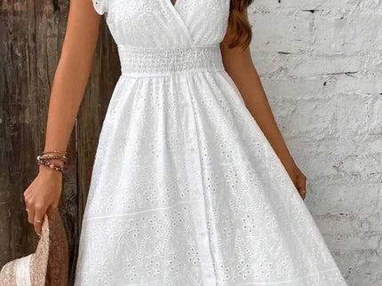 Kleid mit Flügelärmeln