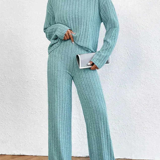 Strickhose und Rollkragenpullover für Frauen