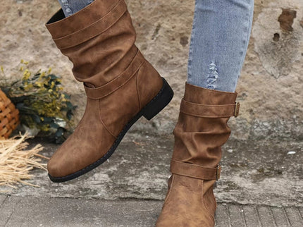 Schicke Leder-Stiefel mit Schnallendetail