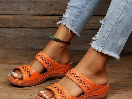 Leichte bequeme Sommerschuhe für sonniges Wetter