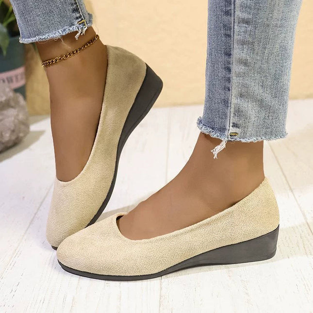 Orthopädische Komfort-Frauenschuhe zum Gehen